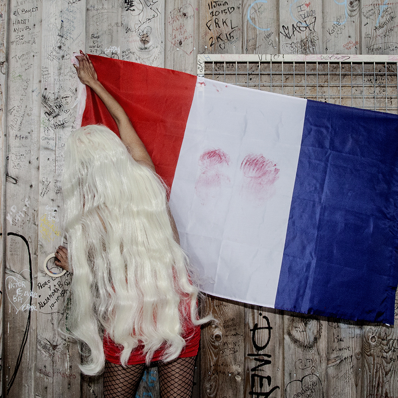Photographe reproduction d'art - Portrait d'artiste Nadia Rabhi